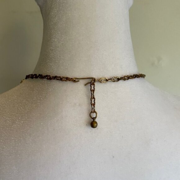 VINTAGE Gold Tone Crystal Leaf Necklace & Bracelet (2) - Picture 8 of 16